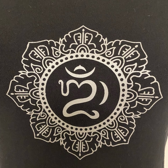 Ladies size large Black Tank Top with Zen Logo - Picture 5 of 8